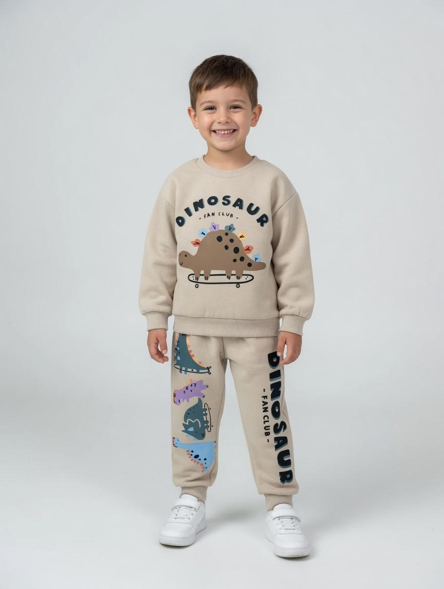 Sudadera Dinosaur Skater Club 🌟 ¡Rugidos sobre Ruedas! 